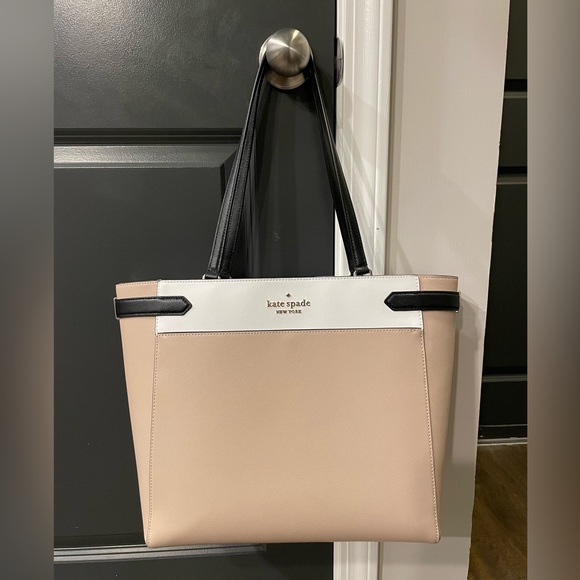 kate spade Handbags - Kate Spade Tote Laptop Bag